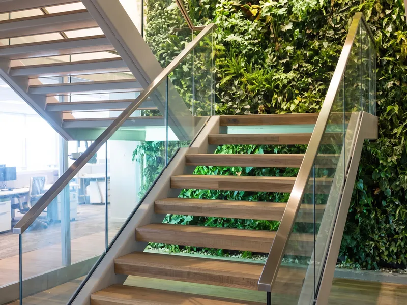 Escalera para Oficinas